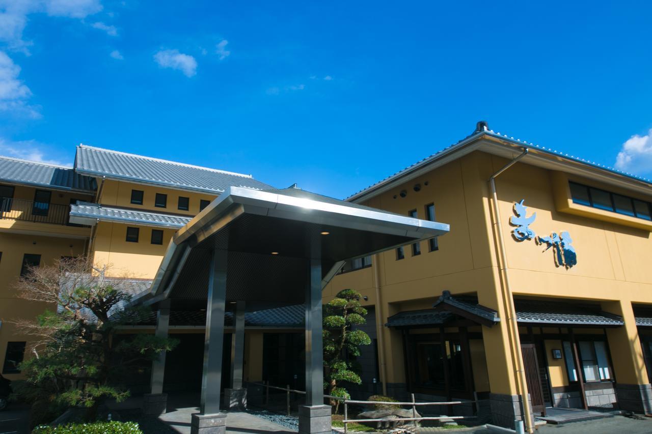 Matsuura Hotel Saiki Екстериор снимка